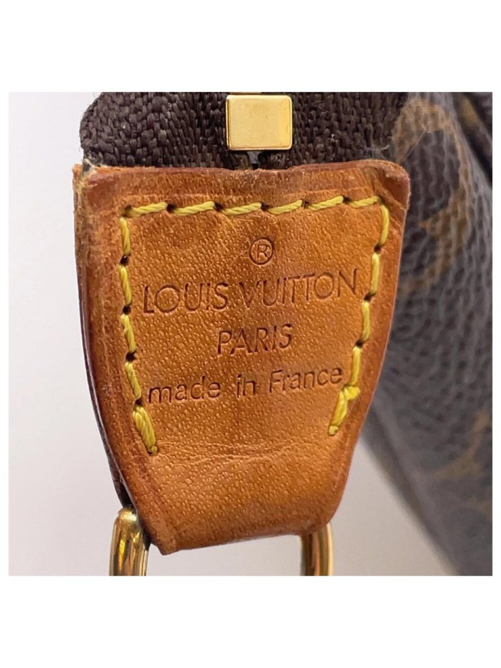Authentic Louis Vuitton Pochette Accessoires Monogram Canvas Shoulder Bag - Picture 13 of 15